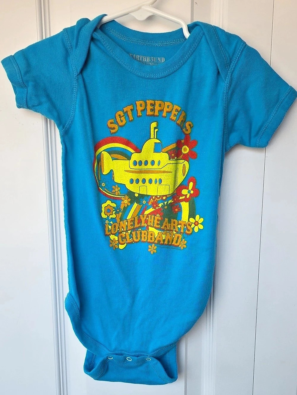 The Beatles Yellow Submarine Baby Bodysuit Baby 24M onesie